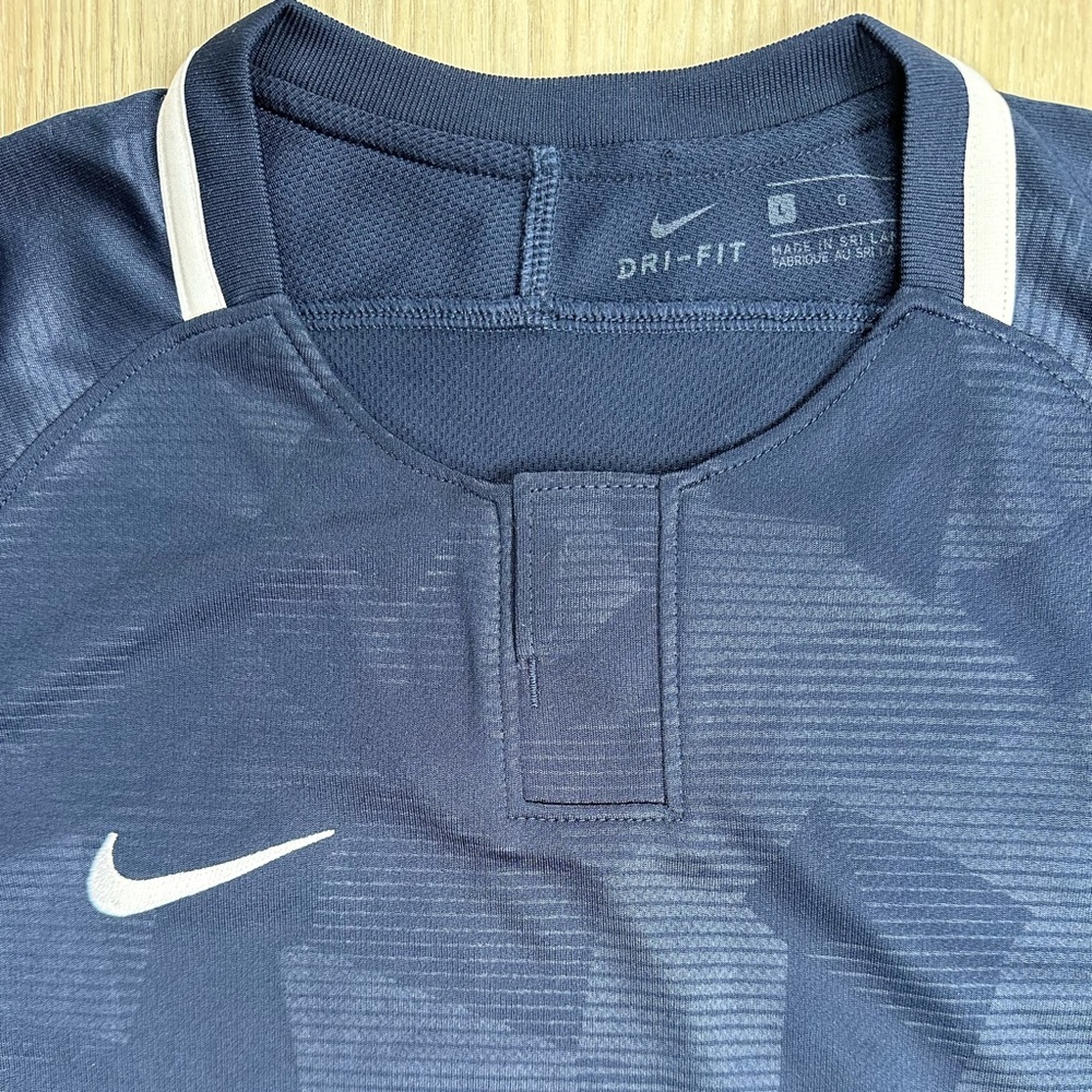 Nike shirt